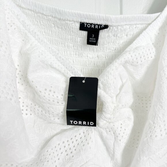 Torrid Eyelet Cotton Keyhole Off Shoulder Crop Top - Picture 6 of 7